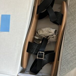 Black Sandals 8.5